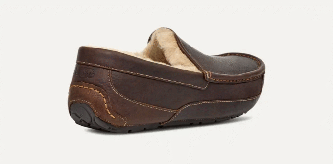 Ascot in pelle opaca
