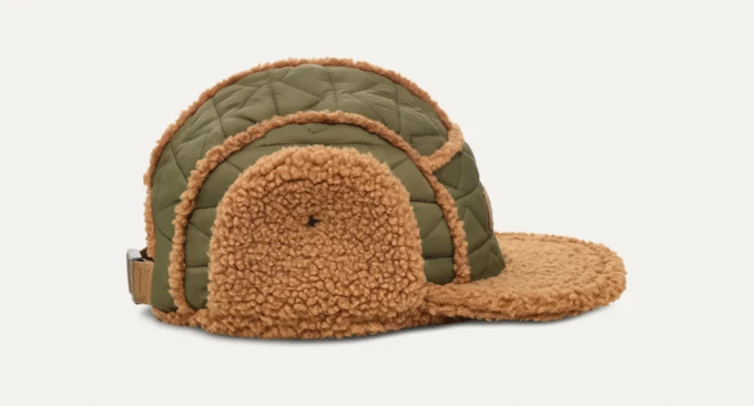 Cappello AW UGGfluff