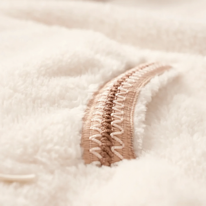 Felpa con cappuccio oversize UGGfluff