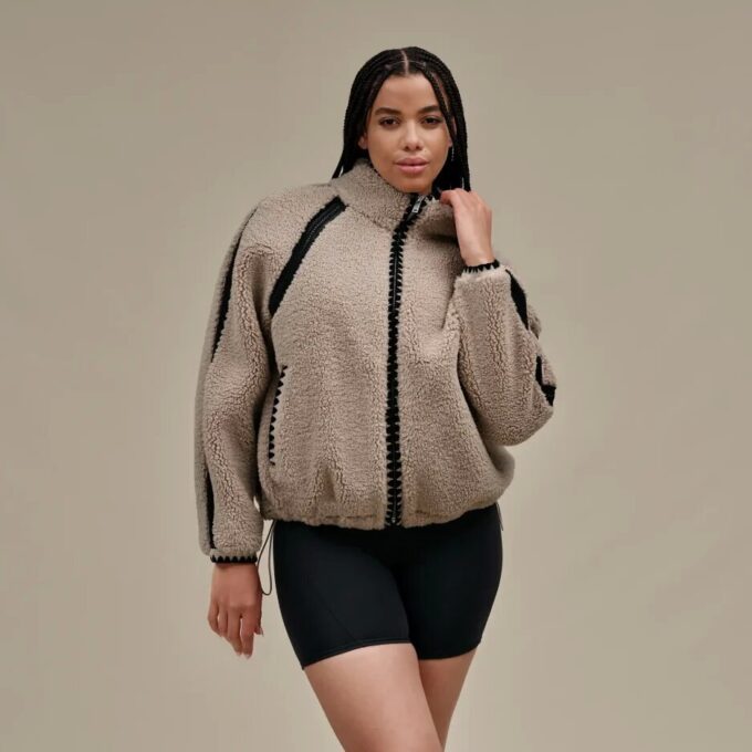 Giacca Nikia Crochet UGGfluff
