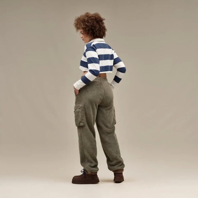 Pantaloni cargo Nyisha UGGfluff